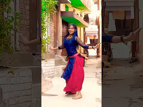 Lal rang sariya #viralshort #viralreels #youtubeshorts #trendingsong #😱🙈💥🥰😘💯🔥❤️🥀💃🏻