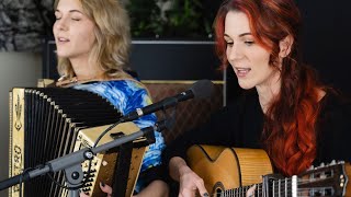 Vincent (Starry, Starry Night) - MonaLisa Twins (Don McLean Cover) // MLT Club Duo Session