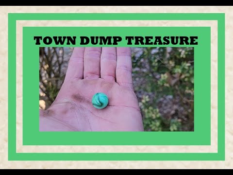 Town Dump Archaeology - Vintage Marbles & Old Bottles - Treasure Hunting The Ohio Valley - Toys -