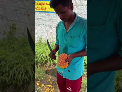 The Fastest Pineapple Cutter in the SOUTH !! STREET Food