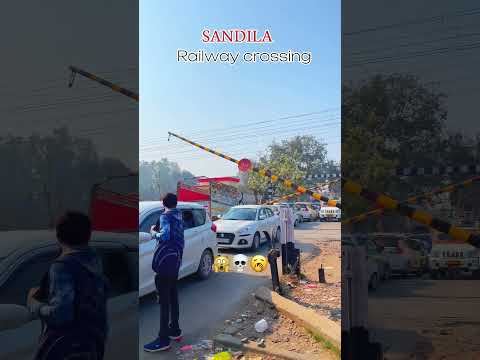 Railway crossing #viralvideo #trending