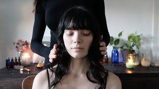 ASMR massage with reiki for relaxation and mental clarity (whisper)