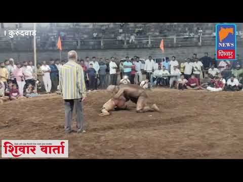 कृष्णा-वेणी यात्रेत सांगलीच्या पै. सुदेश ठाकूरचा इराणी पैलवानावर दणदणीत विजय