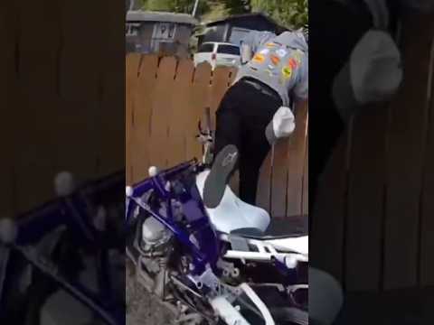 Rider Gets Tackled When Trying to Run, Then Throws His Firearm #motorcycle #police #cop