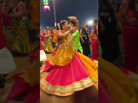 Navratri under the stars | Baroda