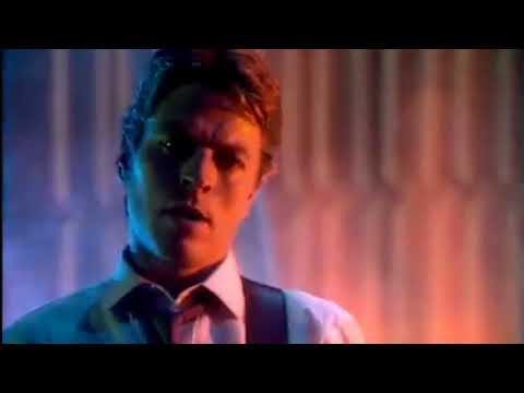 Robert Palmer - Looking For Clues