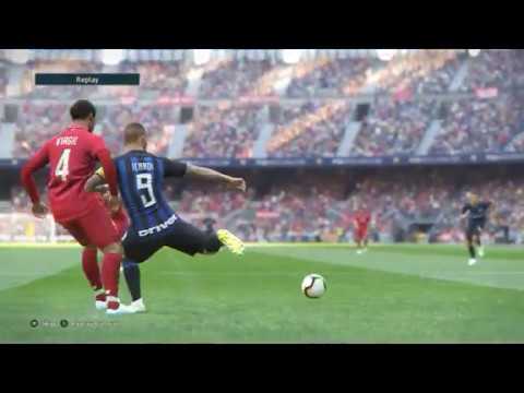 Pro Evolution Soccer 2019 demo useless defence