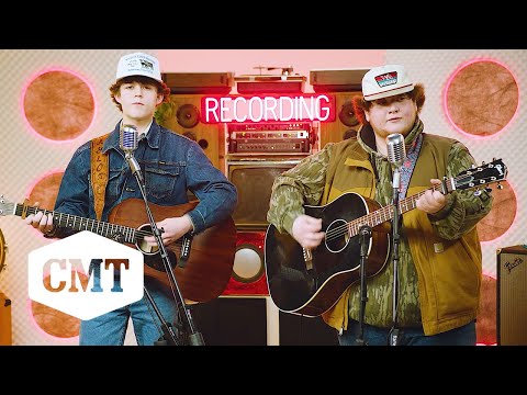 Waylon Wyatt & Bayker Blankenship Perform "Sunday Supper” | CMT Studio Sessions