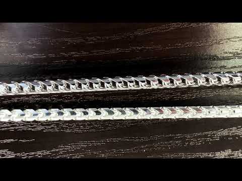 Diamond Cut Franco Chain vs Regular Franco Chain. Closeup Video showcasing the different links