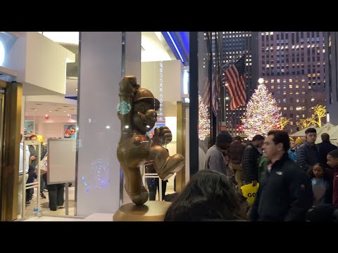 The Nintendo New York City Store During Christmas!! - Walkthrough and Review!!!