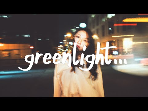 Tate McRae - Greenlight (Lyrics)