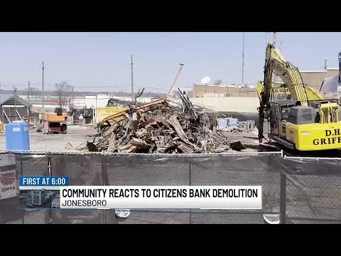 Citizens Bank building finally coming down