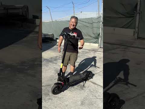 Mike Got a New Kaabo Mantis Scooter! 🛴💨