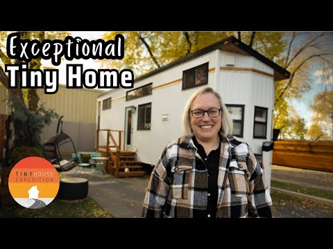 Her beautiful Tiny House really wows! Downsized for more flexibility