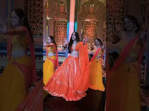 tere bina jiya jaaye na / trisha dance