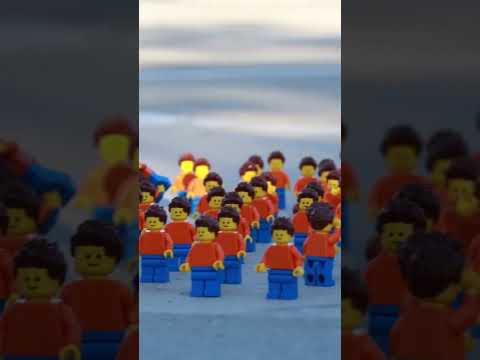 50 NERF Guns vs 250 LEGO Minifigures