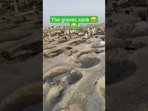 The graves sank 🥹😭 #islam #muslim #allah #quran #uae