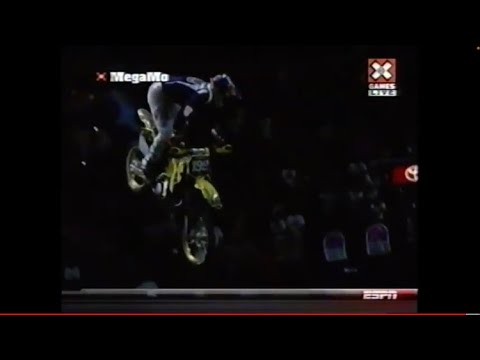 Travis Pastrana Crash Aftermath 2009 X Games Moto Best Trick Run 1