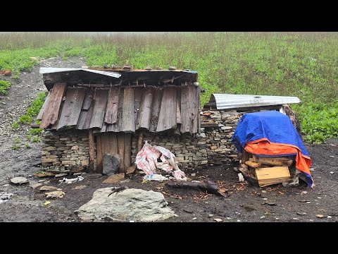 Beautiful Nepali Mountain Village Lifestyle in Rainy Day | Nepali mountain Village Life | Rainy Time