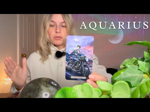 AQUARIUS ♒︎ A STRANGE MESSAGE ABOUT A SECRET & YOUR ENERGY