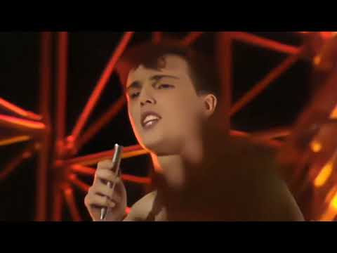 Tears For Fears – Mad World (Video)