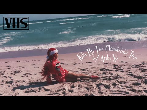 Kiki By The Christmas Tree (w/Ariki Xo) | Act III 🎄