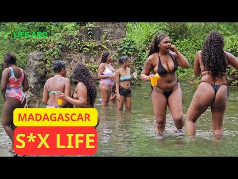 Life In Madagascar: A POOR COUNTRY With BEAUTIFUL NATURE And ATTRACTIVE WOMEN - Travel Documentary