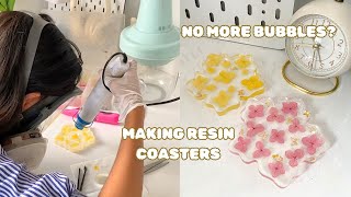 Bubble-Free Resin Coaster?! Testing the Resiners Bubble Remover Machine!