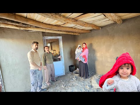 Making Dreams: Plastering Parisa's House with the Support and Help of Ali / Nomad Documentary