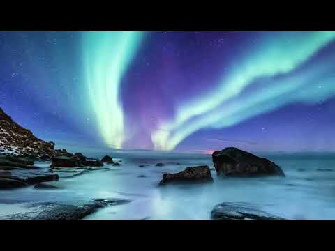 The Most Relaxing Four Chords to Help you Sleep at Night, Calming Music with the Aurora Borealis