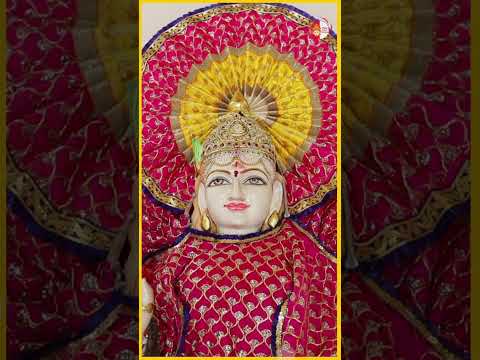 Karagre Vasate Maha Lakshmi शक्तिशाली लक्ष्मी मंत्र #shorts