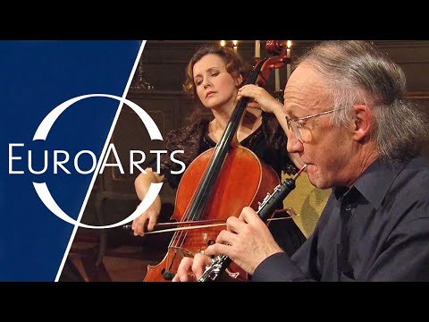 W.A. Mozart - Quartet for oboe and strings in F major. K. 370 | Heinz Holliger & Keller Quartet