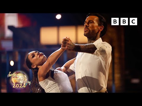 Pete Wicks and Jowita Przystal Waltz to Somewhere from West Side Story ✨ BBC Strictly 2024