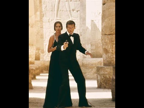 The Sir Roger Moore Auction - James Bond clothes & memorabilia : Interview with his son :  04.10.23