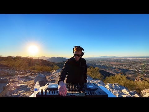 1,000 Subscriber Piano House Live Mix [Vol. 15] - Sundowner Mix (4K)