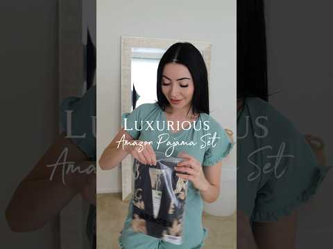 Luxurious Amazon Pajama Set!