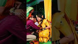 Sad moments | love | 😢😢 bride |marathi wedding video #shorts #reel #navri #navra #haldidance