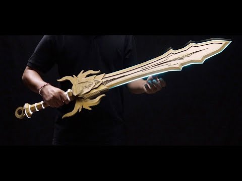 The Hero'S Light Sword