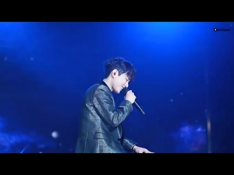 Fancam of Xiao Zhan singing "The Brightest Star in the Night Sky" during X-Fire final in 2016