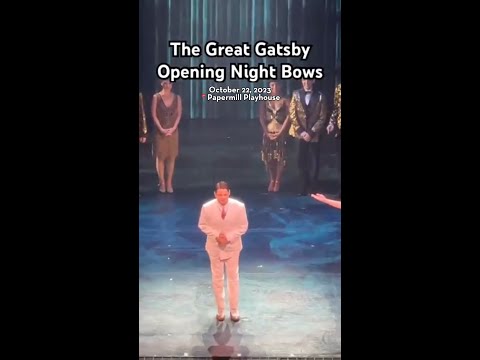 Jeremy Jordan's first bow as Jay Gatsby