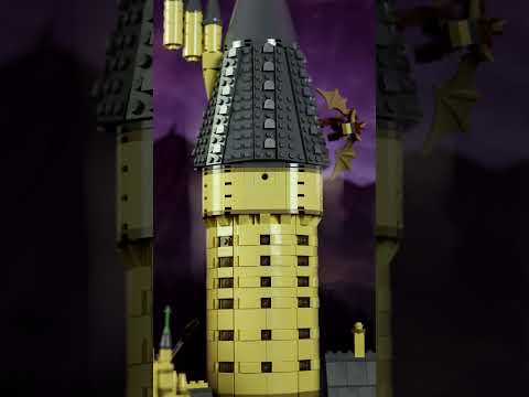 This LEGO Hogwarts Castle Display Is EPIC