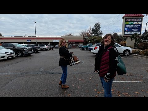 Holiday Antiquing with My Mom & Monica! 🥰🎄❤️ // Garden Answer