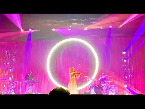 O Holy Night - Lindsey Stirling LIVE