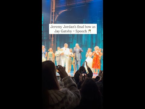 Jeremy Jordan's final bow at Jay Gatsby + speech