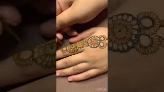 #mehndi #designs #mehndiartist   simple and easy mehndi designs for Eid