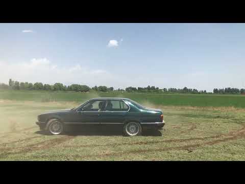 Drift BMW E32 730i M60 V8