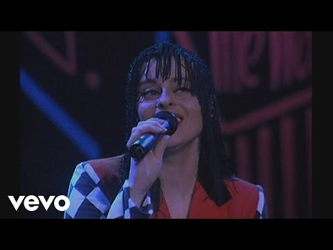 Lisa Stansfield - Good Morning Heartache (Live In Birmingham 1990)