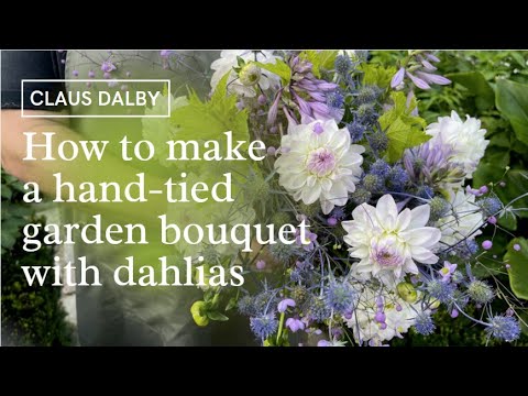 How to make a hand-tied garden bouquet with dahlias