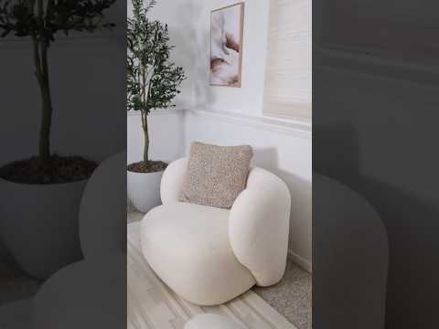 A plush Flora chair that feels like a warm hug🧡#CozyVibes #AcanvaHome #sofa #whiteloungechair