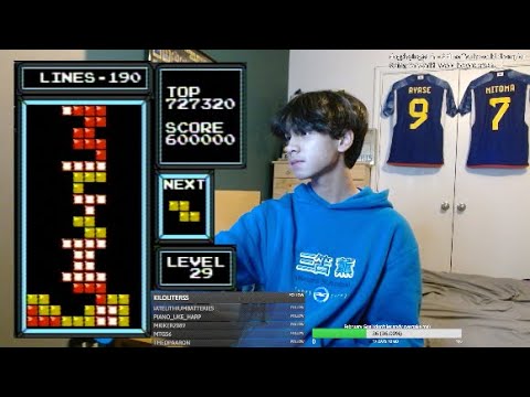 NES tetris player plays Tetris